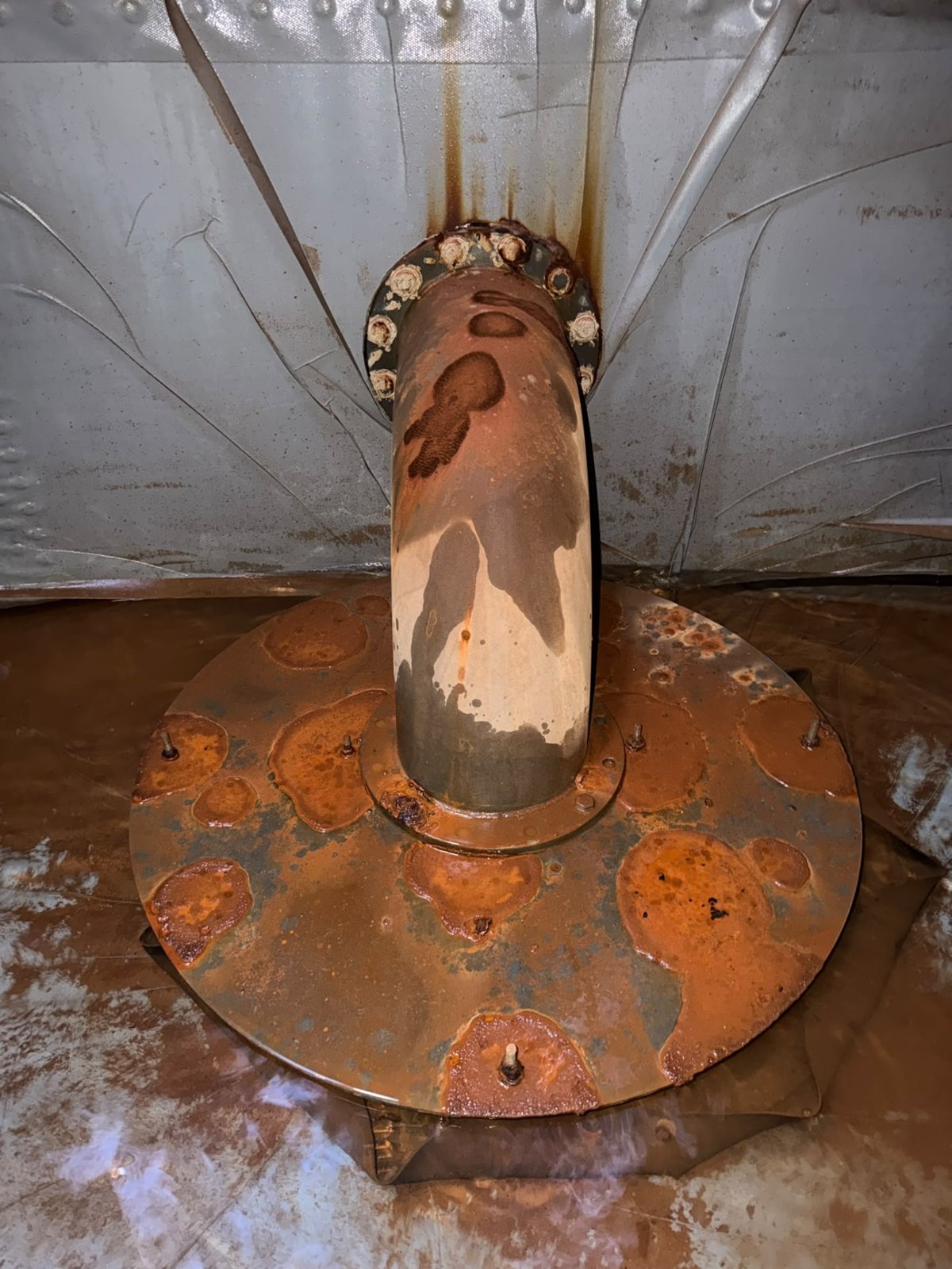 Suction vortex and grill outlet — before